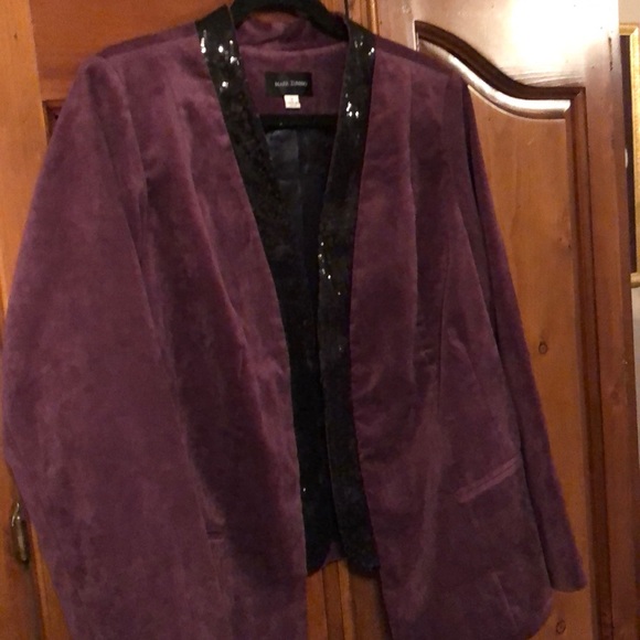 2 pc suit - Picture 2 of 8